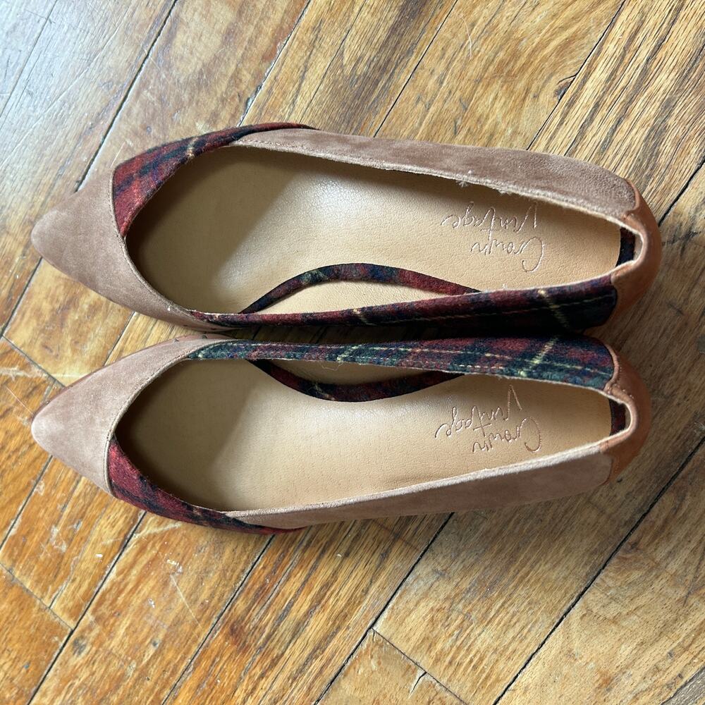 Crown vintage Camel Plaid Flats - Picture 7 of 11